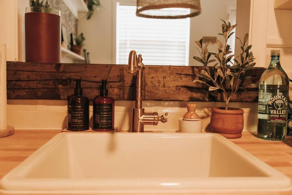 Holiday home The Woodlawn Guest Hot Springs